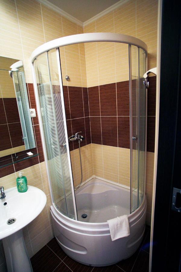 Iris Hotel Chişinău