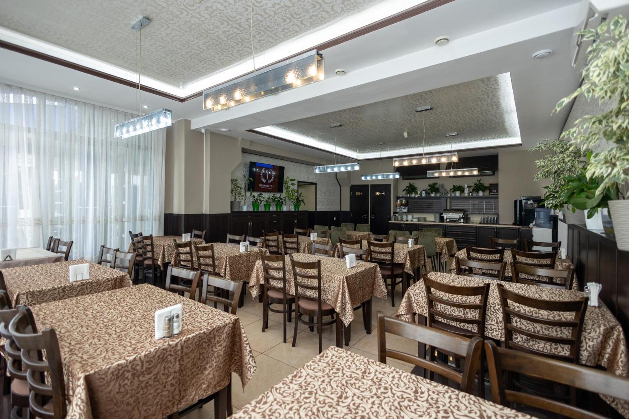 Hotel Iris