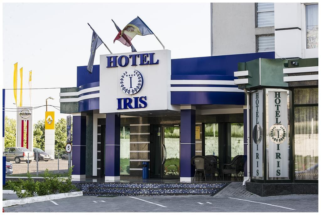 Iris Hotel 4*