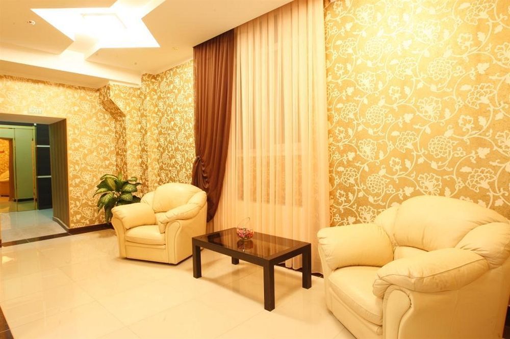 Iris 4* Chişinău