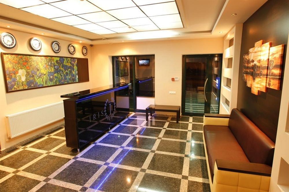 Iris 4* Chişinău